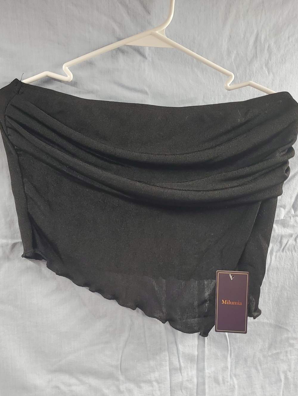 Milumia Black Off-Shoulder Crop Top